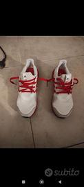 Lego Adidas scarpe Rosse bianche  usate 