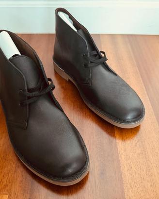 CLARKS Bushacre 42,5 Nere tipo Desert Boots NUOVE