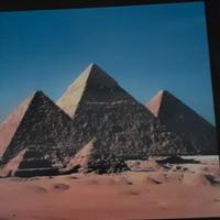 I MISTERI DELL'ARCHEOLOGIA- Erich Von Daniken