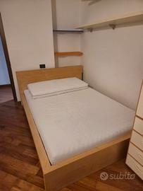 letto alla francese + scrivania