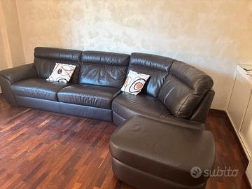 Divano Doimo pelle mod. Charles con letto