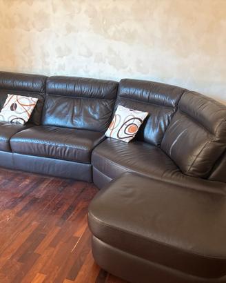 Divano Doimo pelle mod. Charles con letto