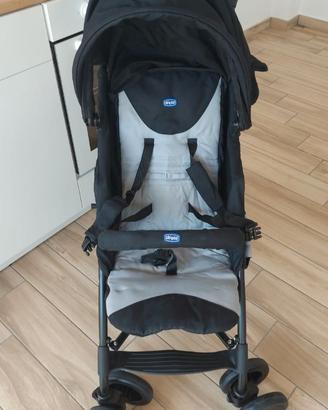 Passeggino Chicco  Come Nuovo + Parapioggia
