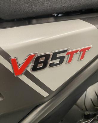 MOTO GUZZI V 85 TT TRAVEL