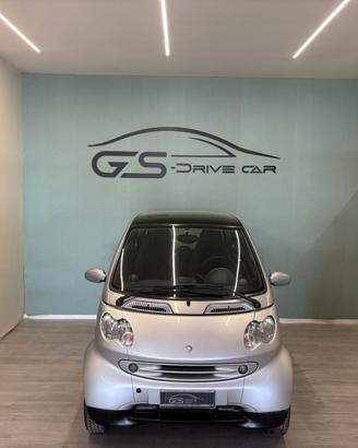 Smart fortwo 700cc 69cv Automatica