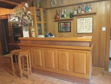 MOBILE BAR IN ROVERE