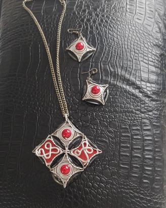 collana con orecchini  cialda