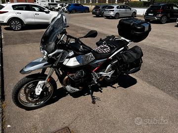 Moto Guzzi V85TT 2025