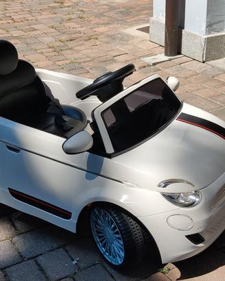 Auto elettrica 500e 12V 