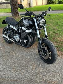Yamaha XJR 1200