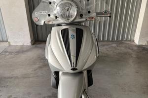 Piaggio Beverly Tourer