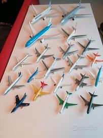 Modellini aerei di linea