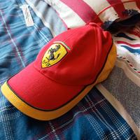 Cappellino della Scuderia Ferrari