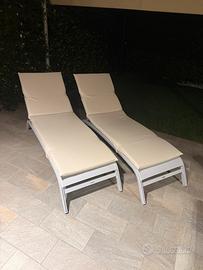 Sdraio naterial come nuove con cuscini in pelle