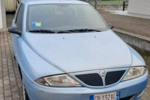 Lancia Ypsilon 2002 1.2 benzina 