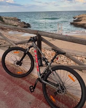 Mountain Bike Trek Marlin 4 taglia M