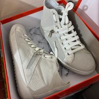 Scarpe da ginnastica/ scarponcini