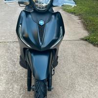 Beverly 300 sport del  2022