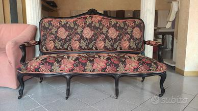 Salotto Antico in Stile - Restaurato e Rifoderato