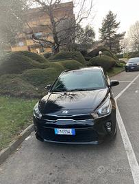 Kia Rio nera