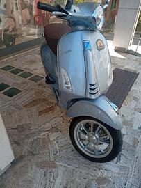 Vespa 125 Primavera anno 2023