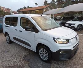 FIAT Doblo 1500 BLUEHDI COMBI MAXI N1 130CV AT8