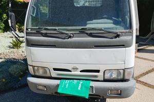 NISSAN 120