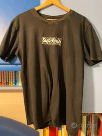 Maglietta Supreme