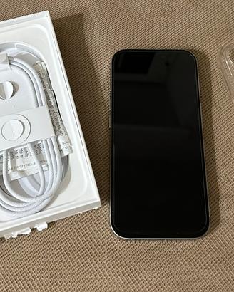 Iphone 16 pro max 256 gb batteria 96%