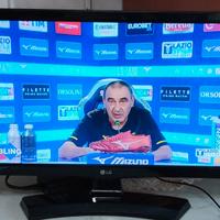 TV LG 21 pollici full hd con decoder interno T2.