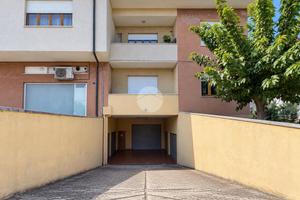 MAGAZZINO A CIVITANOVA MARCHE