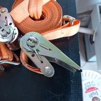 cinghia a cricchetto 