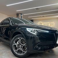 Alfa Romeo Stelvio 2.2 Turbodiesel 210 CV AT8 Q4 E
