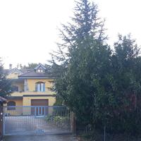 Porzione di villa bifamiliare