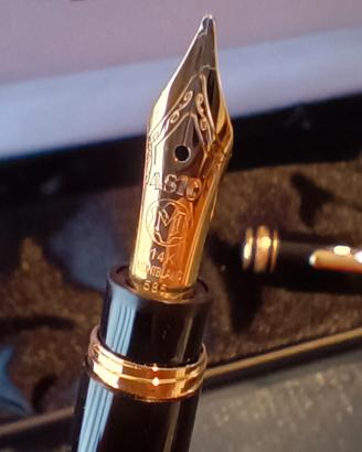 MONTBLANC MEISTERSTUCK 1810 14 k