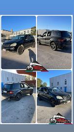 Ricambi Mercedes ML 320 MOTORE E CAMBIO ROTTI