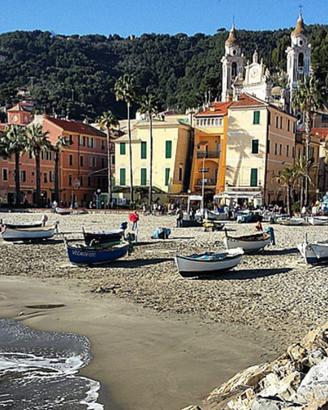 Bilocale nel cuore del Borgo storico Box