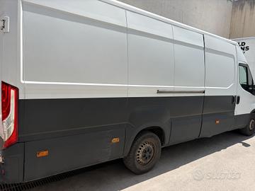 Iveco Daily 35S15