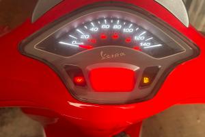 vespa sprint 125 (2016) come nuova quasi mai usata