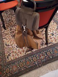 zaino a tracolla da viaggio