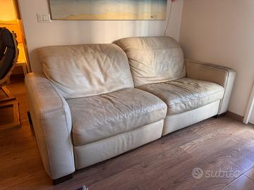 Divano in pelle 2 posti (larghi) con seduta relax