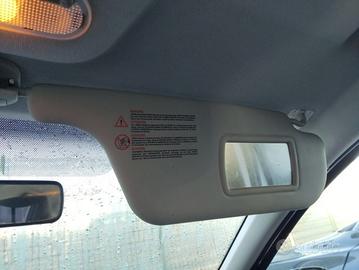 Aletta parasole destra RENAULT CLIO del 2009