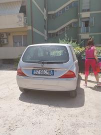lancia y da riparare