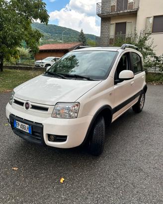 Fiat panda 4x4 1,3 multijet climbing