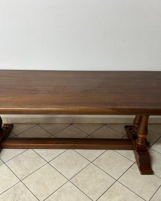 Tavolo in legno