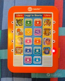 Lettore tablet e libri Marvel 