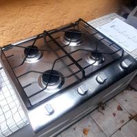 Piano cottura Indesit