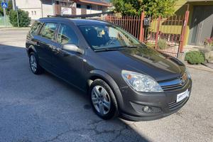 OPEL Astra 1.6 BENZINA Station Wagon Enjoy