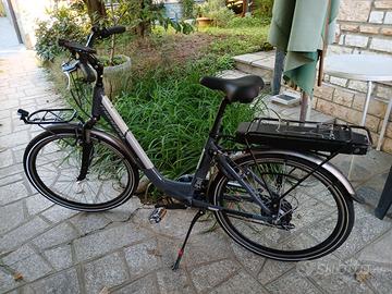 Bici E-bike Ayda 26" Montana srl