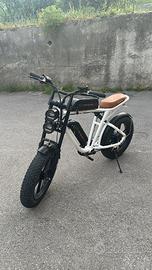 Fatbike elettrica doppia batteria ENGWE M20